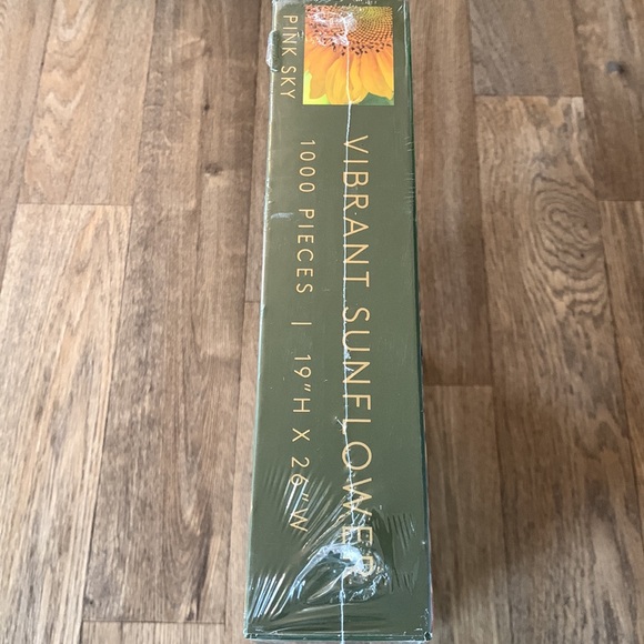 Vibrant Sunflower Pink Sky Puzzle 19”x26” 1000 pieces New Sealed - Picture 16 of 16